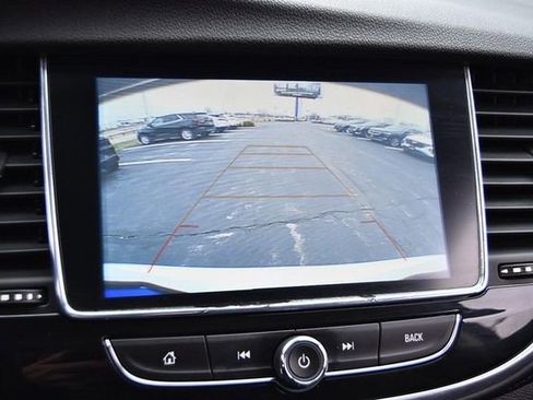 Used 2020 Buick Encore Preferred image 11