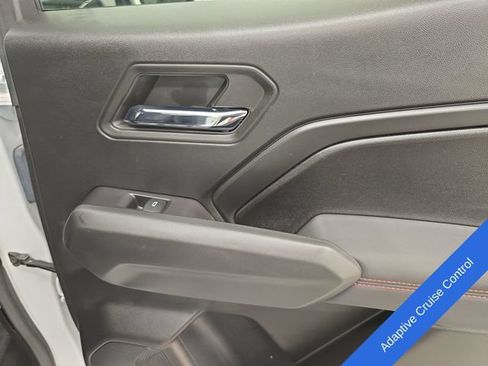 Used 2024 Chevrolet Colorado Z71 w/ Z71 Convenience Package 2 AWD/4WD image 15