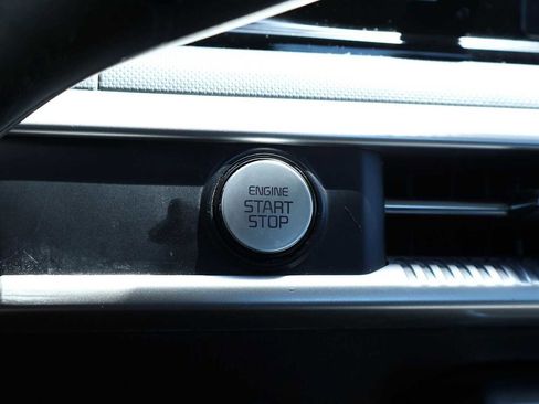 Used 2023 Kia K5 LXS FWD image 25