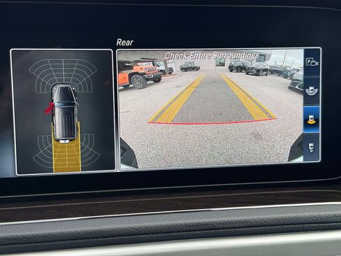 Used 2021 Mercedes-Benz G 550 image 23