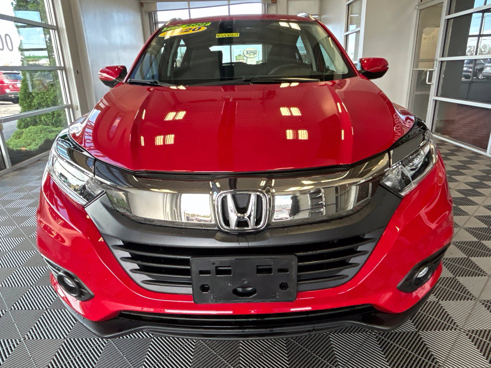 Used 2020 Honda HR-V EX image 2