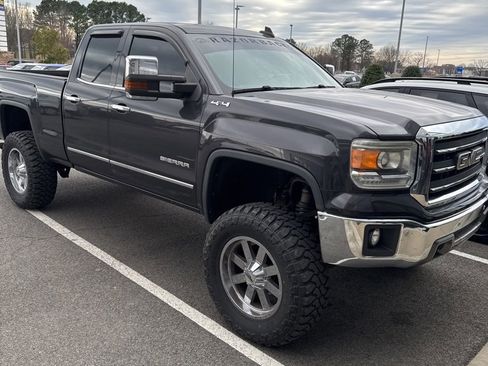 Used 2015 GMC Sierra 1500 SLT w/ Max Trailering Package image 5