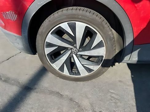 Used 2021 Volkswagen ID.4 Pro S AWD/4WD image 12