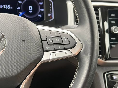 Used 2023 Volkswagen Atlas SE AWD/4WD image 22