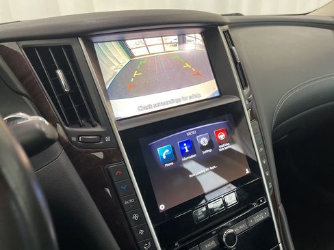 Used 2018 INFINITI Q50 Luxe w/ Cargo Package (L95) AWD/4WD image 15