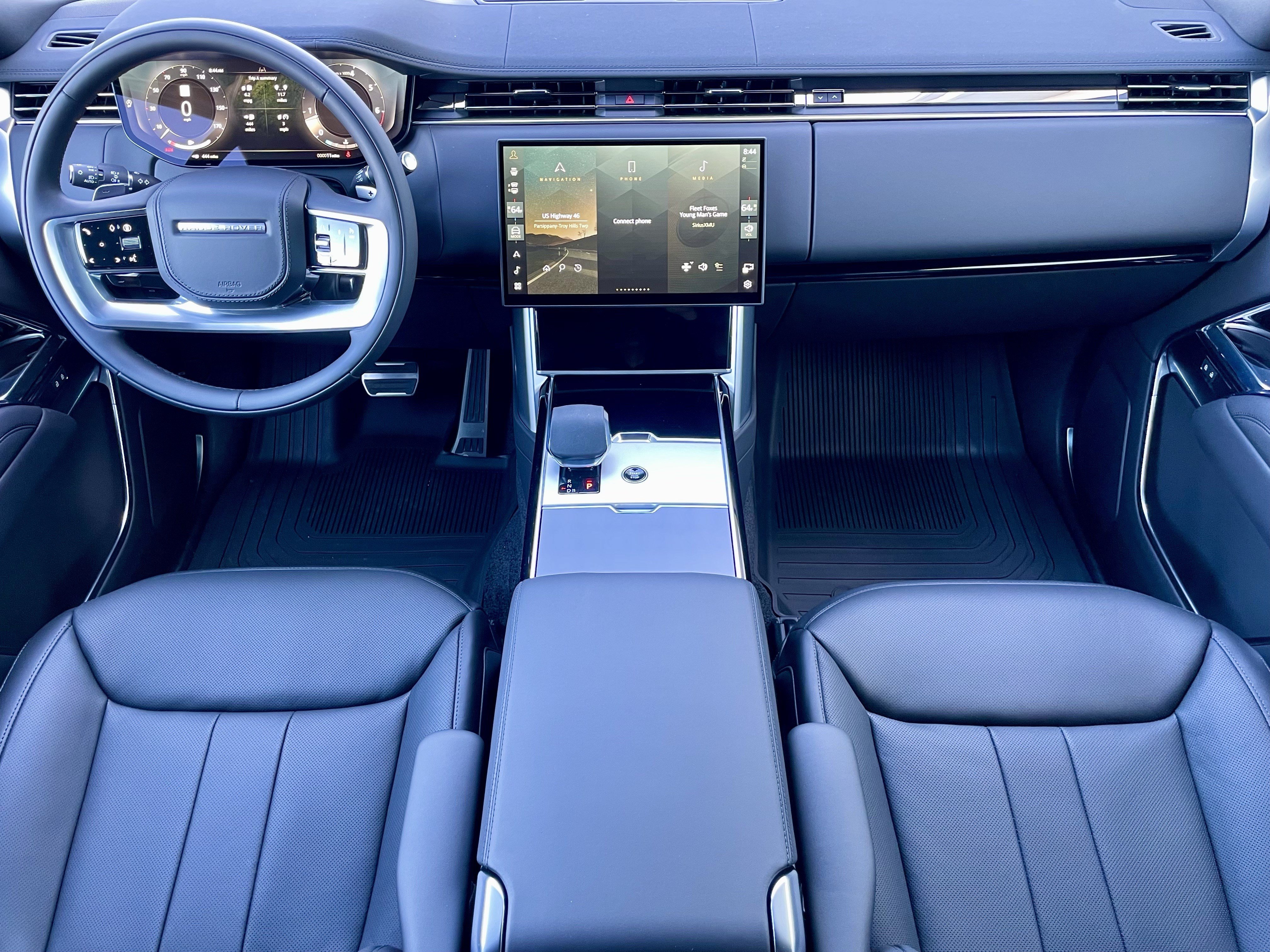 New 2026 Land Rover Range Rover SE AWD/4WD image 16