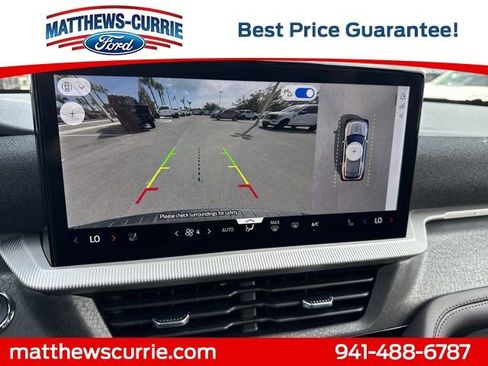 New 2026 Ford Explorer Platinum image 19