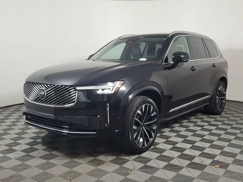 Used 2026 Volvo XC90 B6 Ultra AWD/4WD image 4