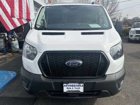 Used 2023 Ford Transit 250 Low Roof image 9