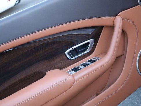 Used 2017 Bentley Continental GT V8 S image 23