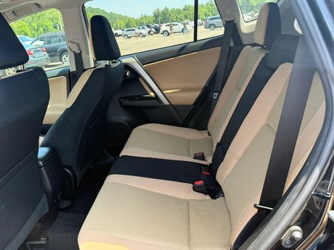 Used 2017 Toyota RAV4 XLE w/ Plus Special Value Package AWD/4WD image 9