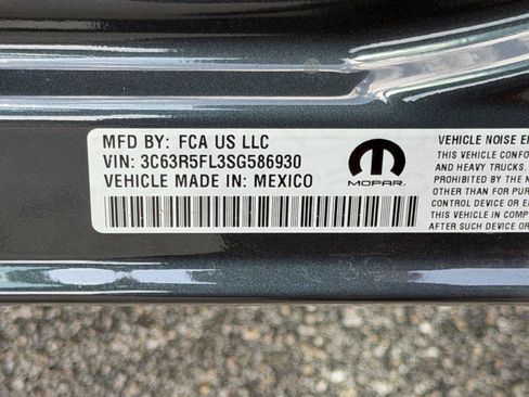 Used 2025 RAM 2500 Laramie AWD/4WD image 28
