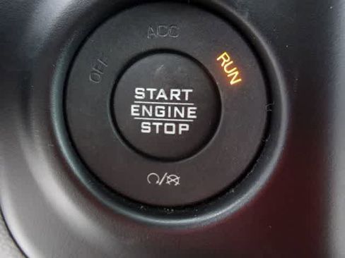 Used 2019 Jeep Wrangler Sport AWD/4WD image 19