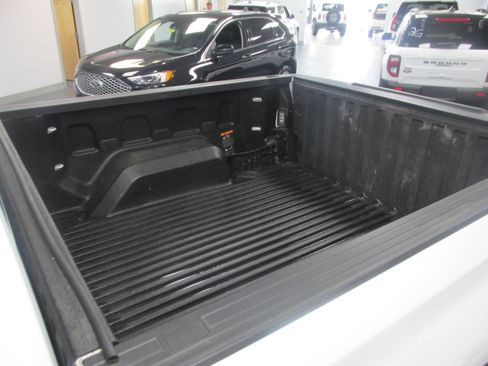 Used 2023 Chevrolet Silverado 1500 RST w/ Z71 Off-Road Package AWD/4WD image 20