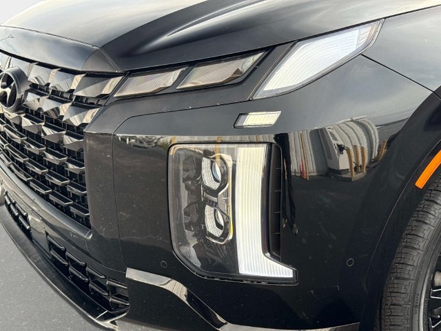 Used 2025 Hyundai Palisade Calligraphy AWD/4WD image 9