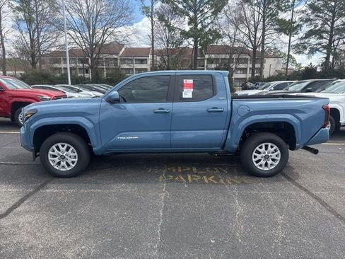 New 2026 Toyota Tacoma SR5 image 2