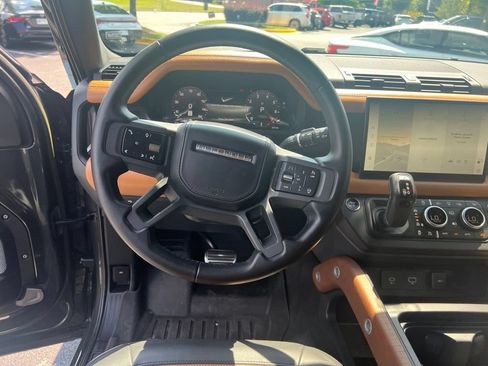 Used 2023 Land Rover Defender 130 X AWD/4WD image 20