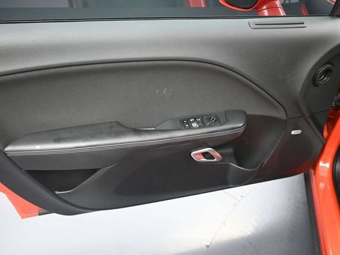 Used 2019 Dodge Challenger R/T Scat Pack w/ T/A Package RWD image 9