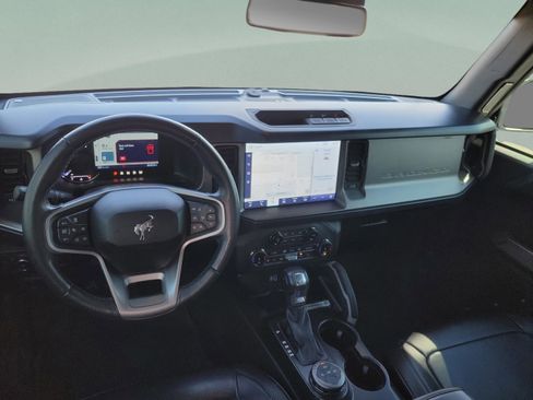 Certified 2022 Ford Bronco Outer Banks image 17