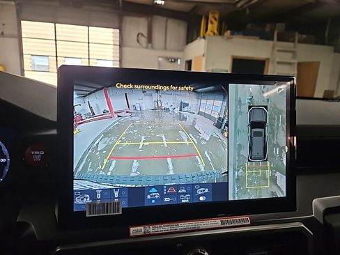 New 2025 Toyota 4Runner TRD Off-Road Premium image 24