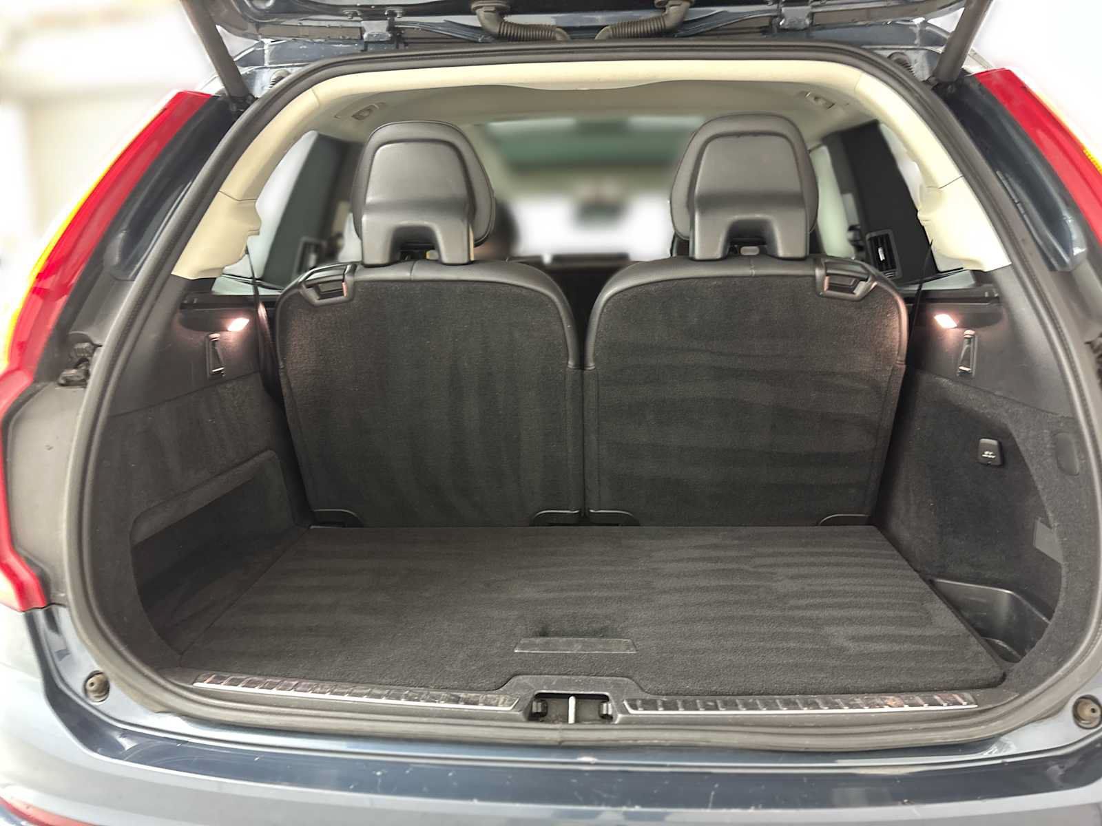 Used 2019 Volvo XC90 T6 Momentum AWD/4WD image 21