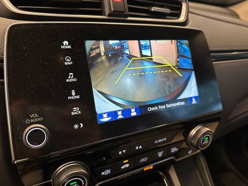 Used 2020 Honda CR-V Touring image 14