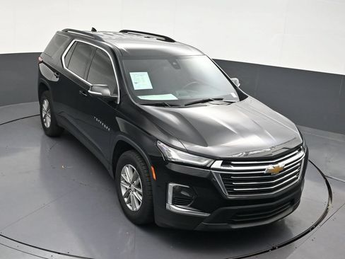 Used 2023 Chevrolet Traverse LT FWD image 20