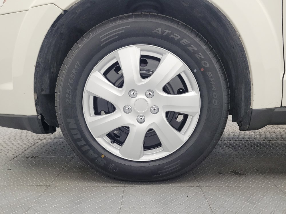 Used 2018 Dodge Journey SXT w/ Connectivity Group FWD image 31