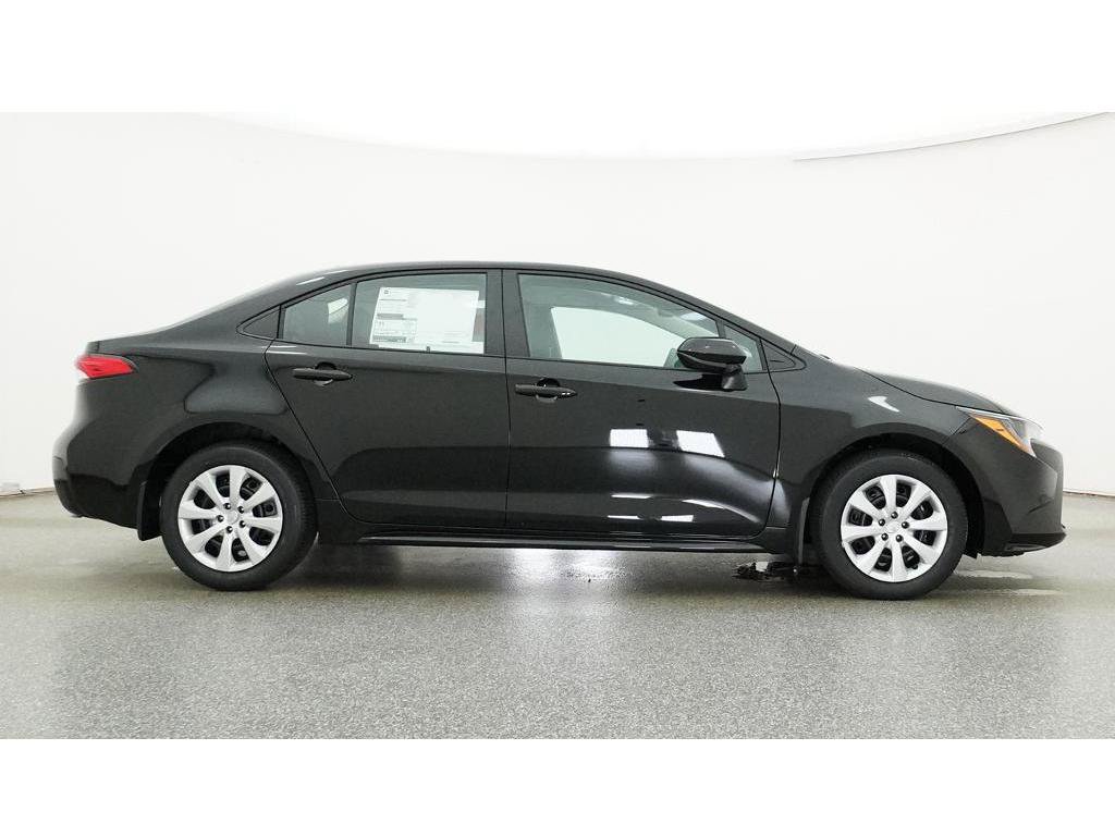 New 2026 Toyota Corolla LE FWD image 34