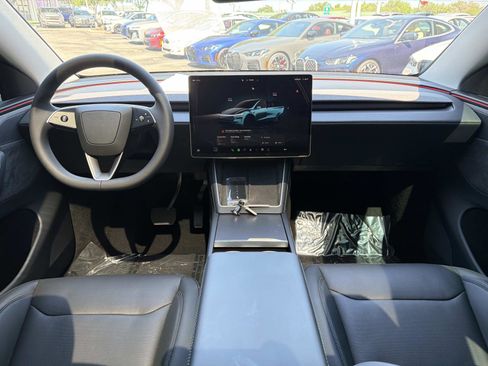 Used 2026 Tesla Model Y AWD image 14