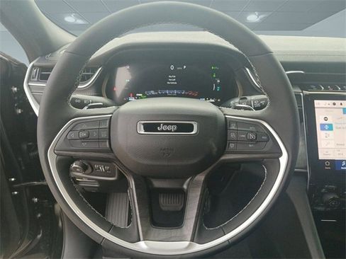 New 2024 Jeep Grand Cherokee Limited 4xe image 15