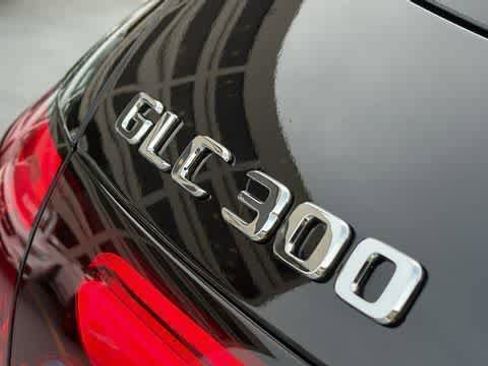 Certified 2026 Mercedes-Benz GLC 300 4MATIC image 10