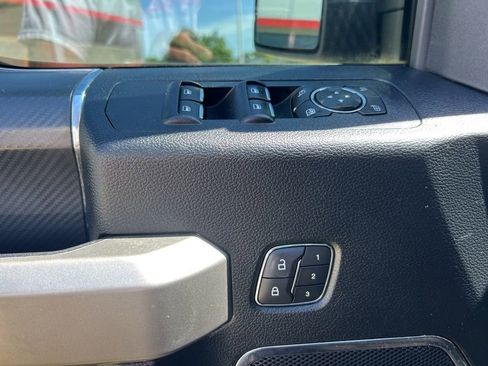 Used 2020 Ford F150 Lariat w/ Equipment Group 502A Luxury AWD/4WD image 23