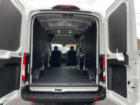 New 2026 Ford Transit 250 148 Medium Roof Extended AWD w/ Load Area Protection Package image 9