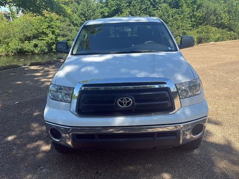 Used 2011 Toyota Tundra 2WD Double Cab w/ Tow Pkg image 14
