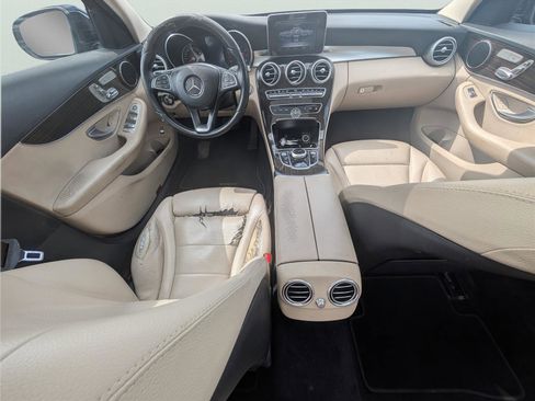 Used 2017 Mercedes-Benz C 300 4MATIC Sedan image 26