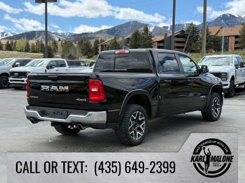 Used 2025 RAM 1500 Laramie AWD/4WD image 6
