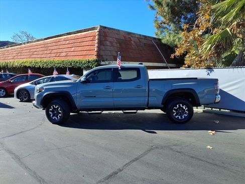 Certified 2023 Toyota Tacoma TRD Off-Road image 3