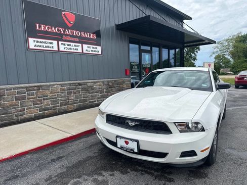 Used 2012 Ford Mustang Premium RWD image 1