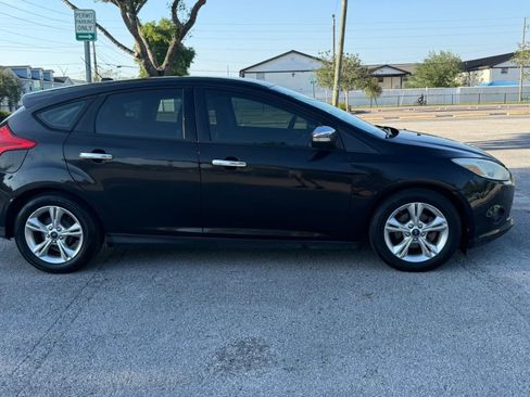 Used 2013 Ford Focus SE FWD image 5