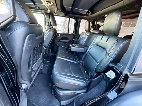 Used 2022 Jeep Wrangler Unlimited Rubicon 4xe image 27