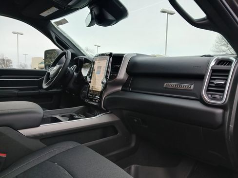 New 2026 RAM 2500 Big Horn AWD/4WD image 34