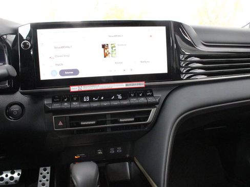 New 2026 Toyota Camry XSE AWD/4WD image 36
