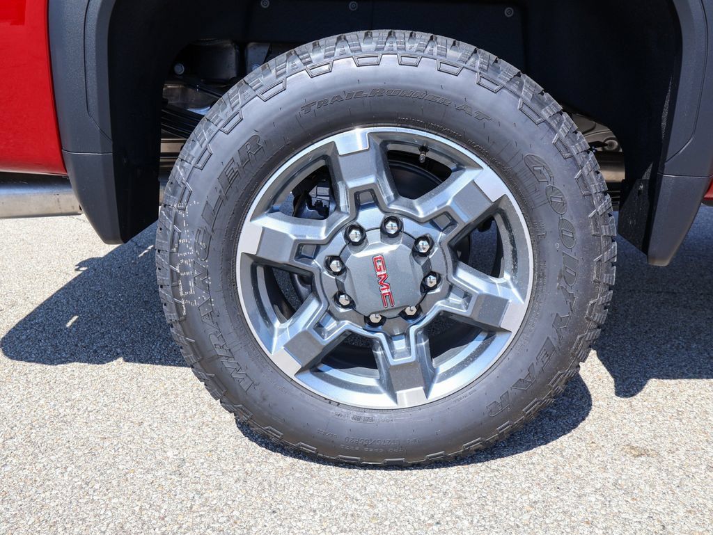 New 2026 GMC Sierra 2500 SLT w/ SLT Premium Package AWD/4WD image 33