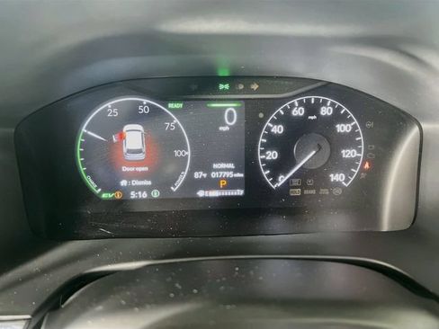 Used 2025 Honda CR-V Sport-L image 15