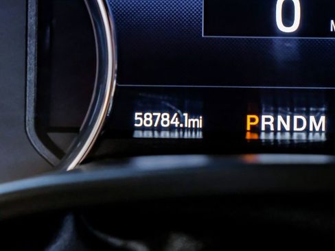 Used 2022 Ford F450 Platinum w/ FX4 Off-Road Package image 20