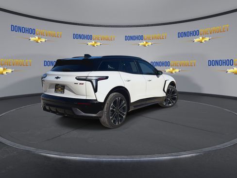 Used 2025 Chevrolet Blazer EV SS image 11