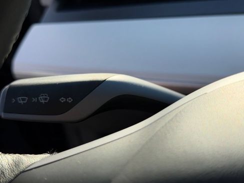 Used 2023 Tesla Model 3 Standard Range RWD image 27