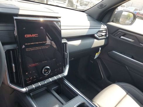 New 2026 GMC Acadia Elevation FWD image 26