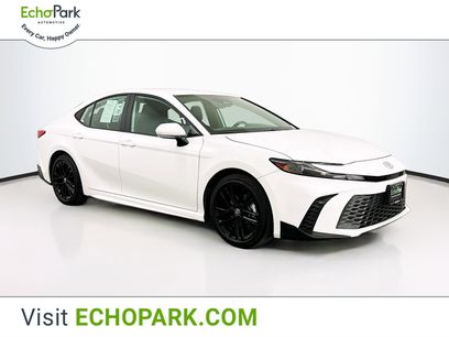 Used 2025 Toyota Camry SE